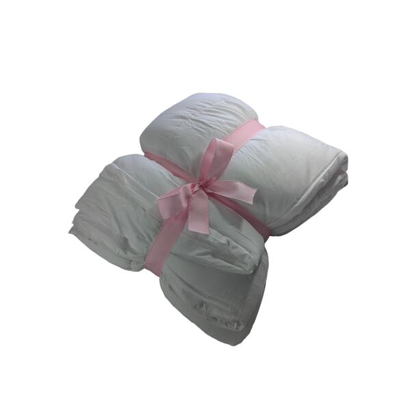 UTOPIA! PURE WHITE, BOXED EDGE, QUILTED DOWN ALTERNATIVE COMFORTER! SZ FULL - Picture 2 of 14